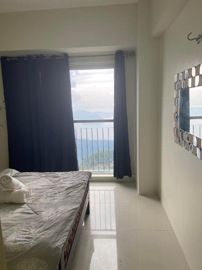 Taal Lake View Wind Residences By Smco Tagaytay City Zewnętrze zdjęcie